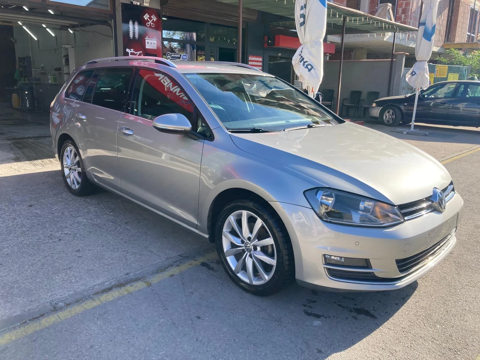 VW Golf Variant VW Golf Variant 1.6tdi Highline, снимка 2 - Автомобили и джипове - 56338704