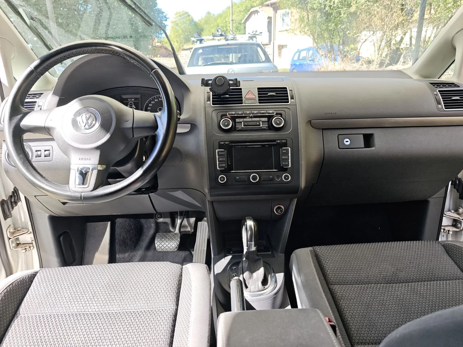 VW Touran 1.4 TSI, ��������� DSG, 7 ������ | Mobile.bg � ����������� 8