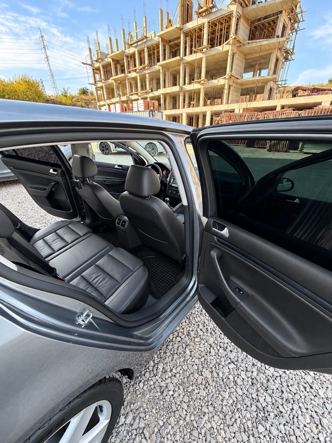 VW Golf 5, снимка 8 - Автомобили и джипове - 56432304