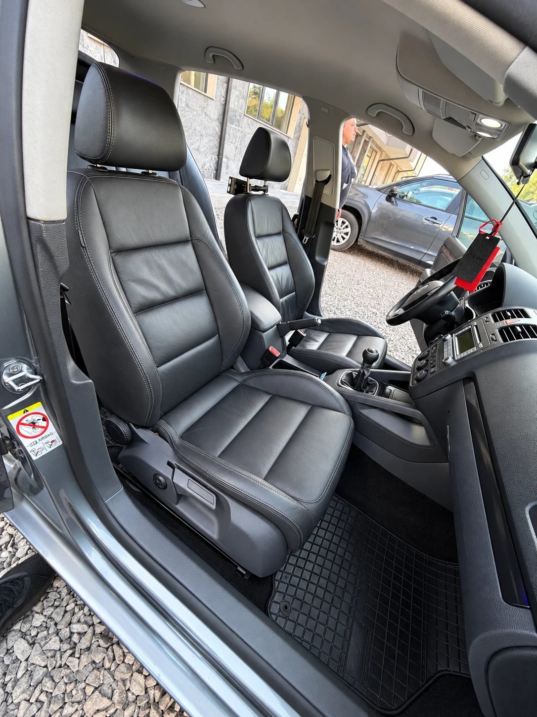 VW Golf 5, снимка 6 - Автомобили и джипове - 56432304