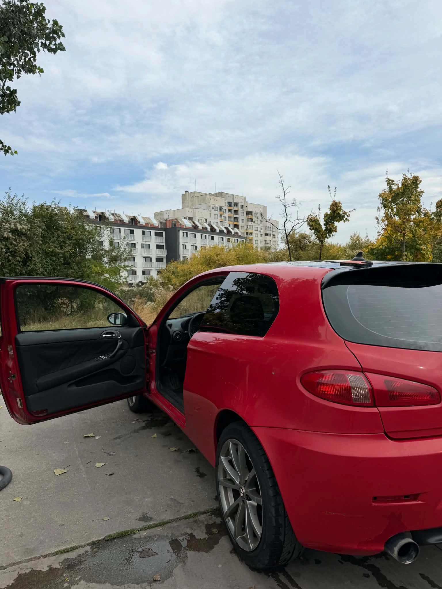 Alfa Romeo 147 JTDm, снимка 8 - Автомобили и джипове - 56447947