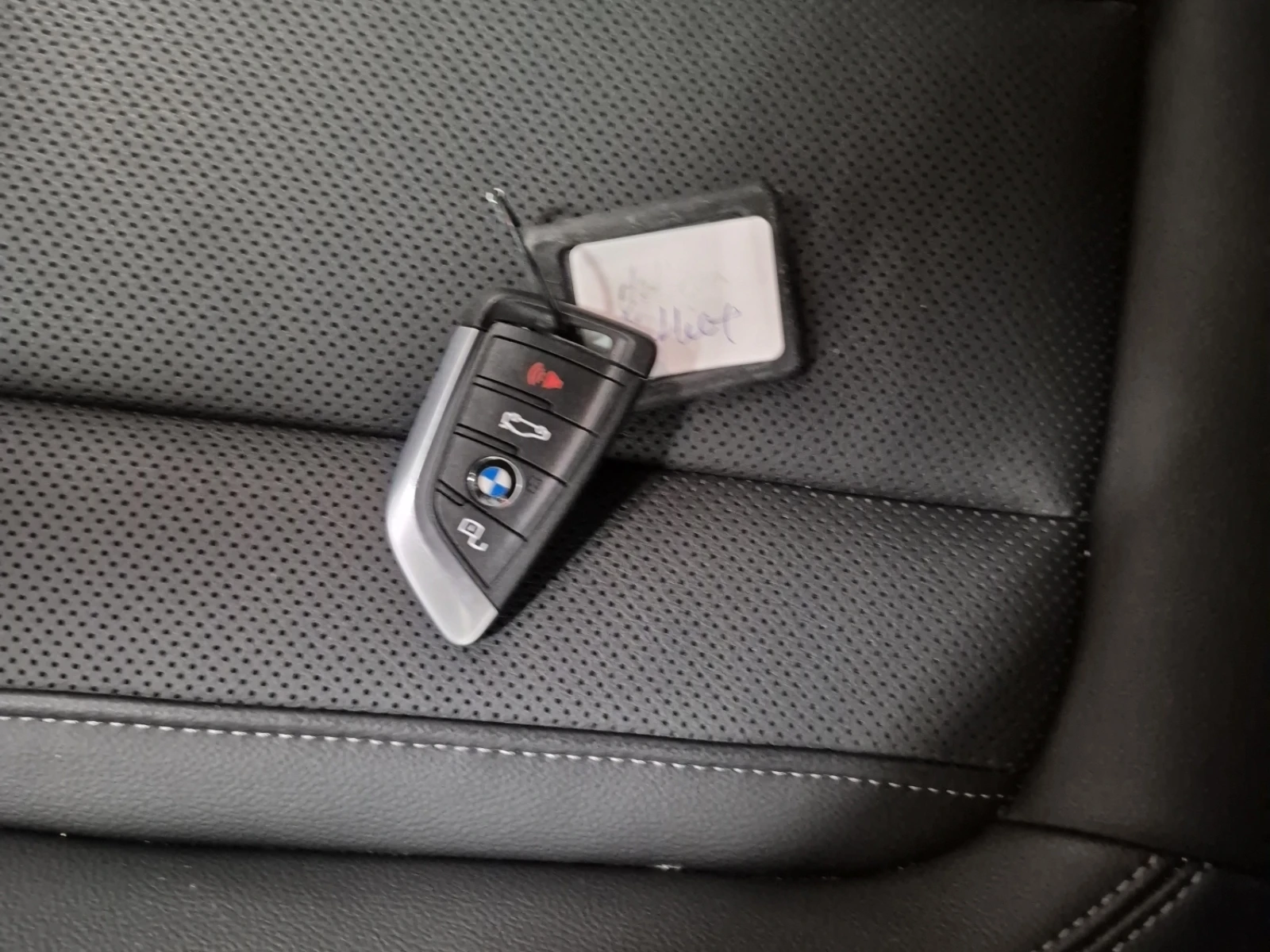 BMW 330 I XDRIVE | Mobile.bg � ����������� 11