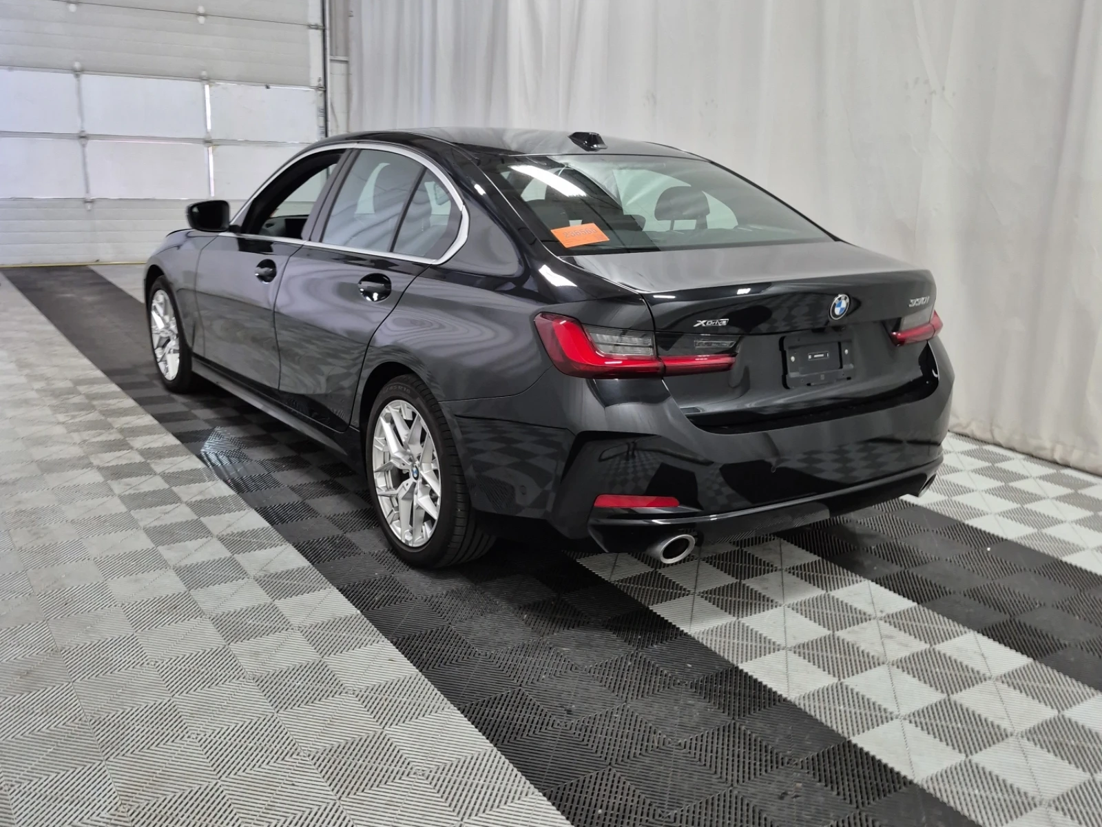 BMW 330 I XDRIVE | Mobile.bg � ����������� 4