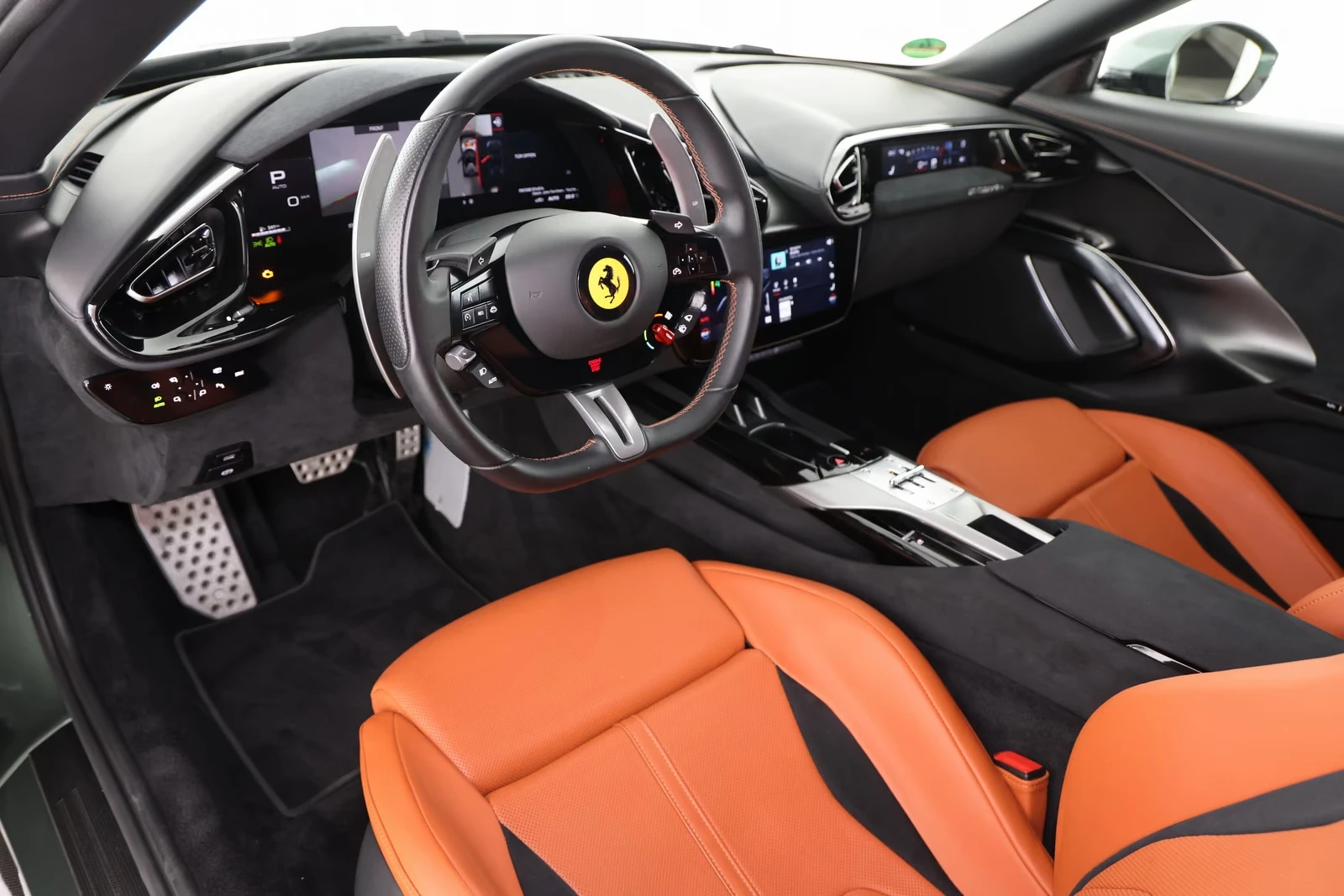Ferrari 12 Cilindri CARBON/PANO/MASS/MEMORY/, снимка 9 - Автомобили и джипове - 56565686
