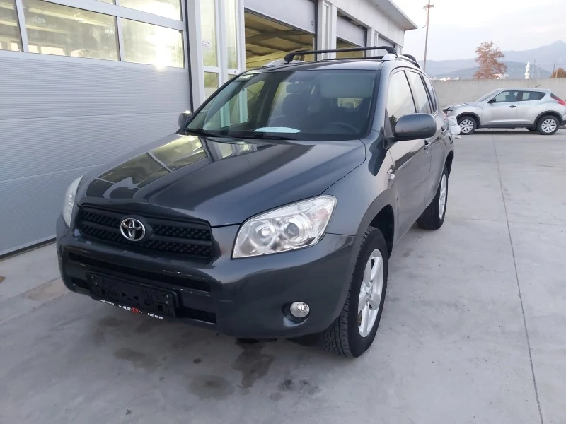 Toyota Rav4 2.2d-6sk-Euro-4, снимка 1 - Автомобили и джипове - 38547696