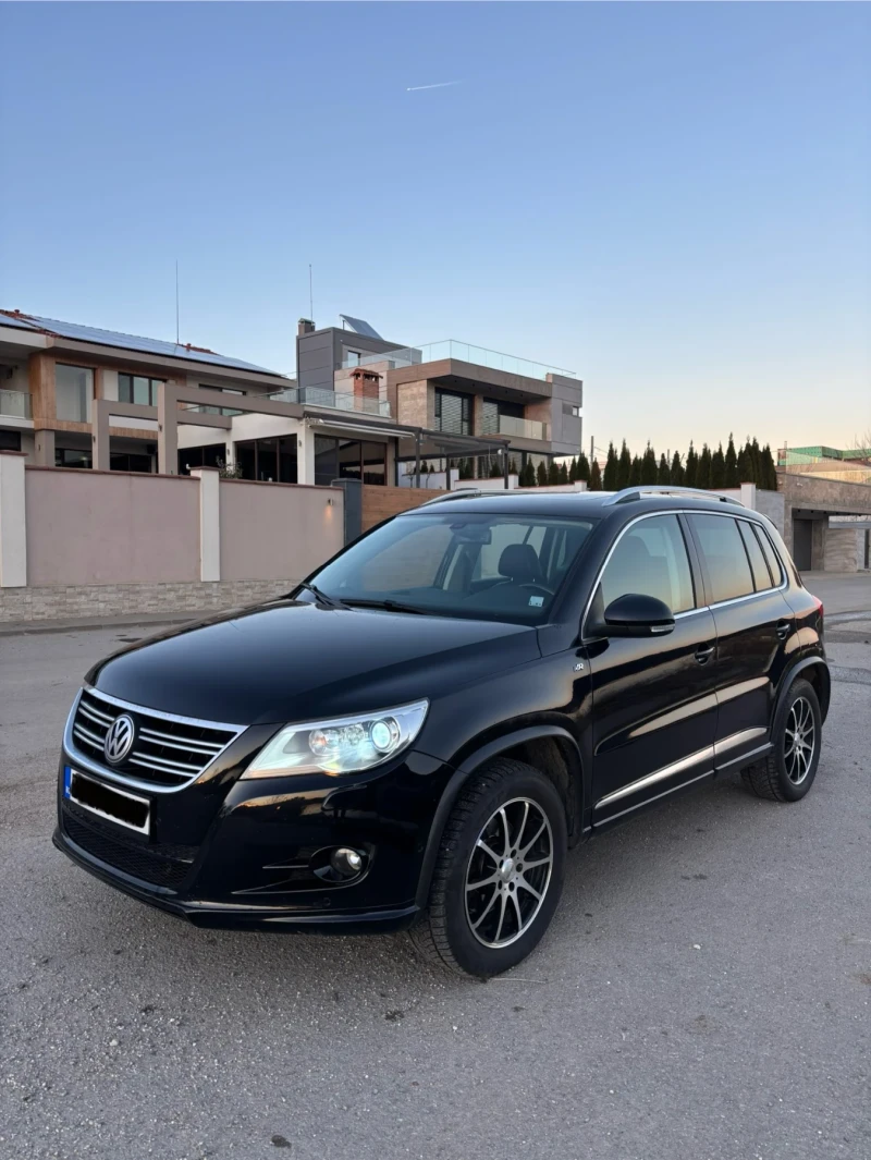 VW Tiguan R line, снимка 1 - Автомобили и джипове - 48514335