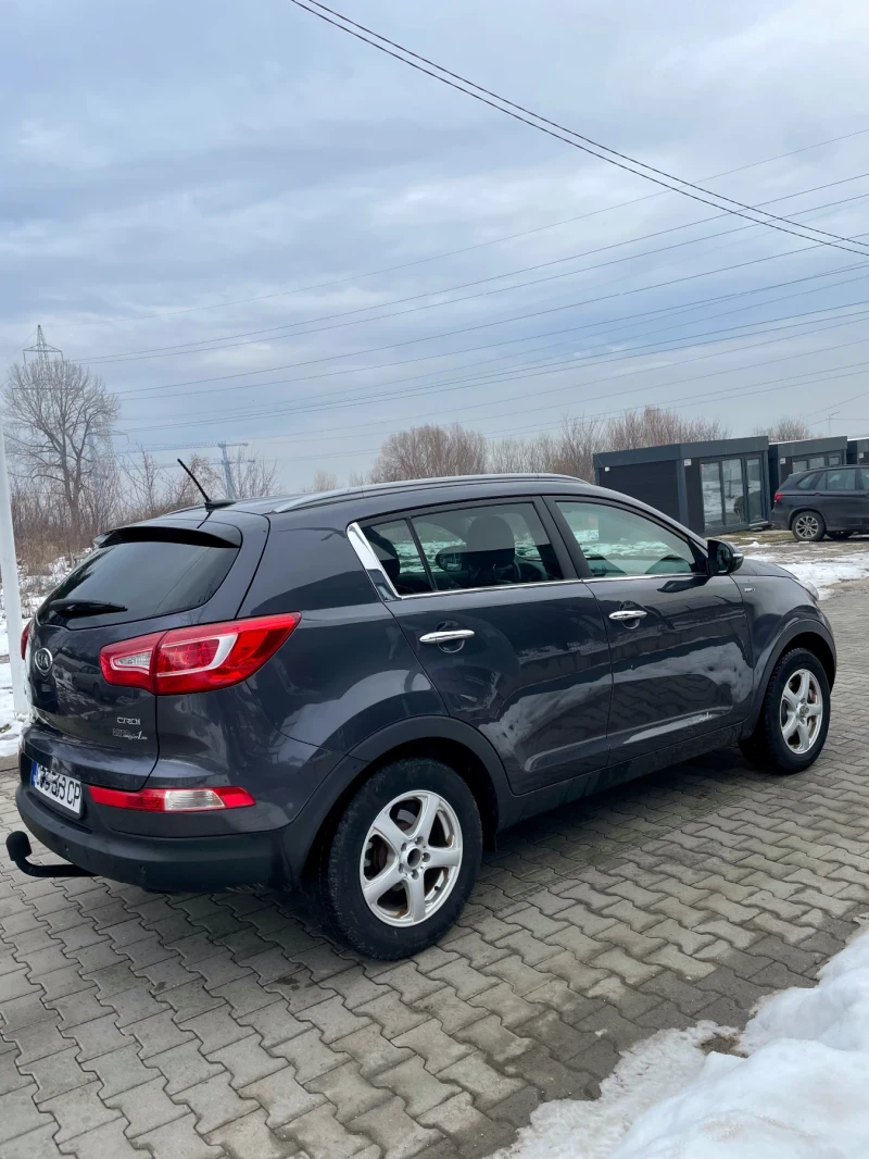 Kia Sportage 2.0 CRDI 4WD, REBEL, KEYLESS/CAMERA, LED!, снимка 3 - Автомобили и джипове - 48773555