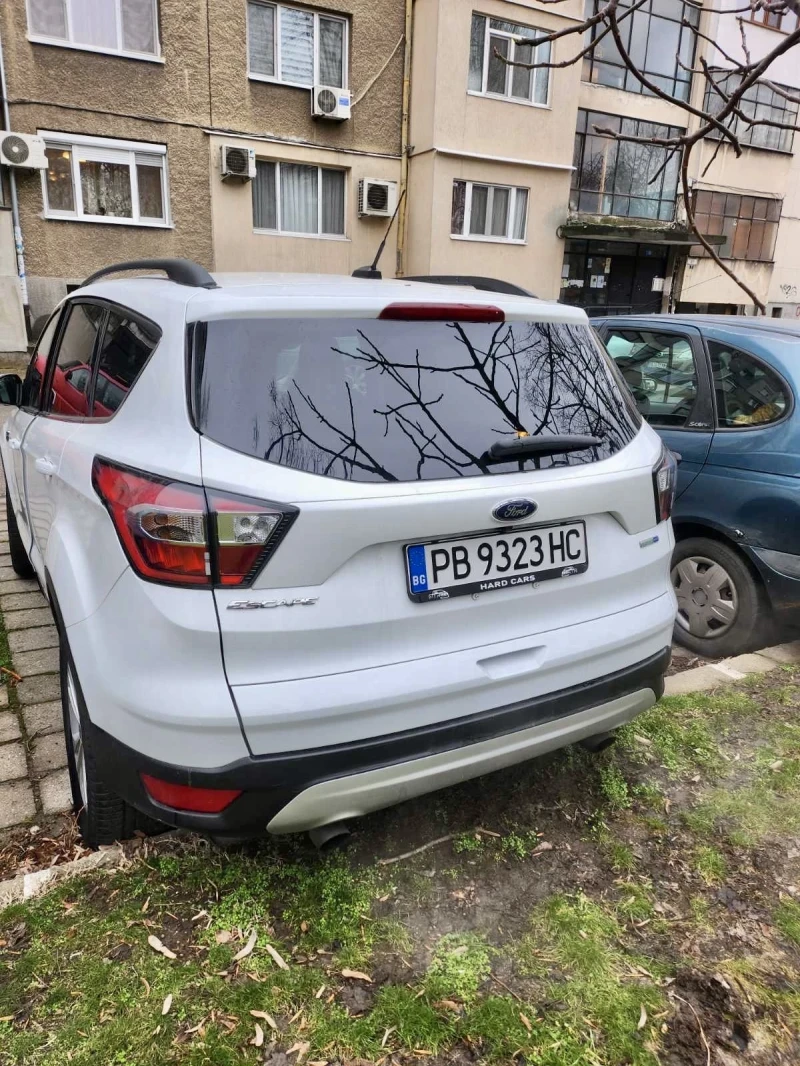 Ford Escape 1, 5 РЕГИСТРИРАН, снимка 4 - Автомобили и джипове - 53238237