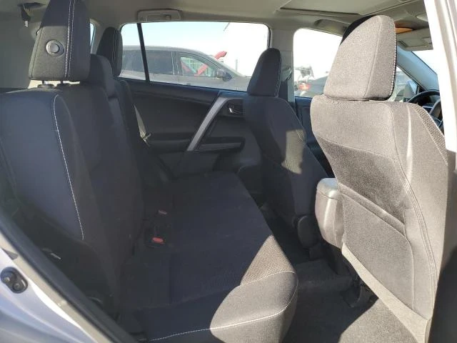 Toyota Rav4, снимка 11 - Автомобили и джипове - 48718768