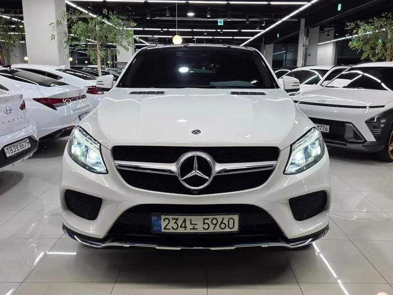 Mercedes-Benz GLE D 4Matic Coupe - САМО 30% АВАНС