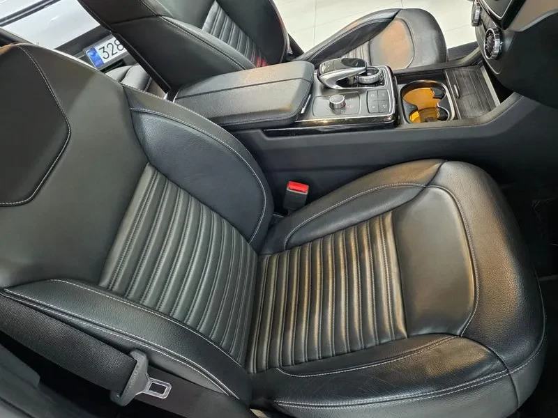 Mercedes-Benz GLE 350 D 4Matic Coupe - САМО 30% АВАНС, снимка 16 - Автомобили и джипове - 55485443