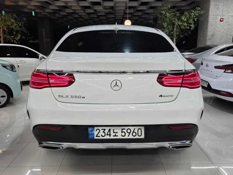 Mercedes-Benz GLE 350 D 4Matic Coupe - САМО 30% АВАНС, снимка 4 - Автомобили и джипове - 55485443