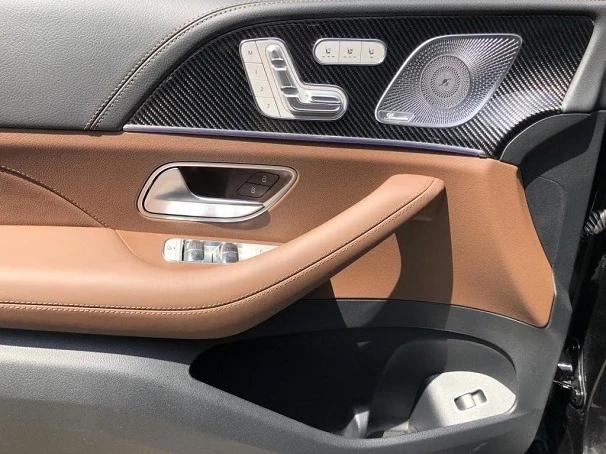 Mercedes-Benz GLE 53 4MATIC = Premium Plus = Night Package Гаранция, снимка 4 - Автомобили и джипове - 55823821