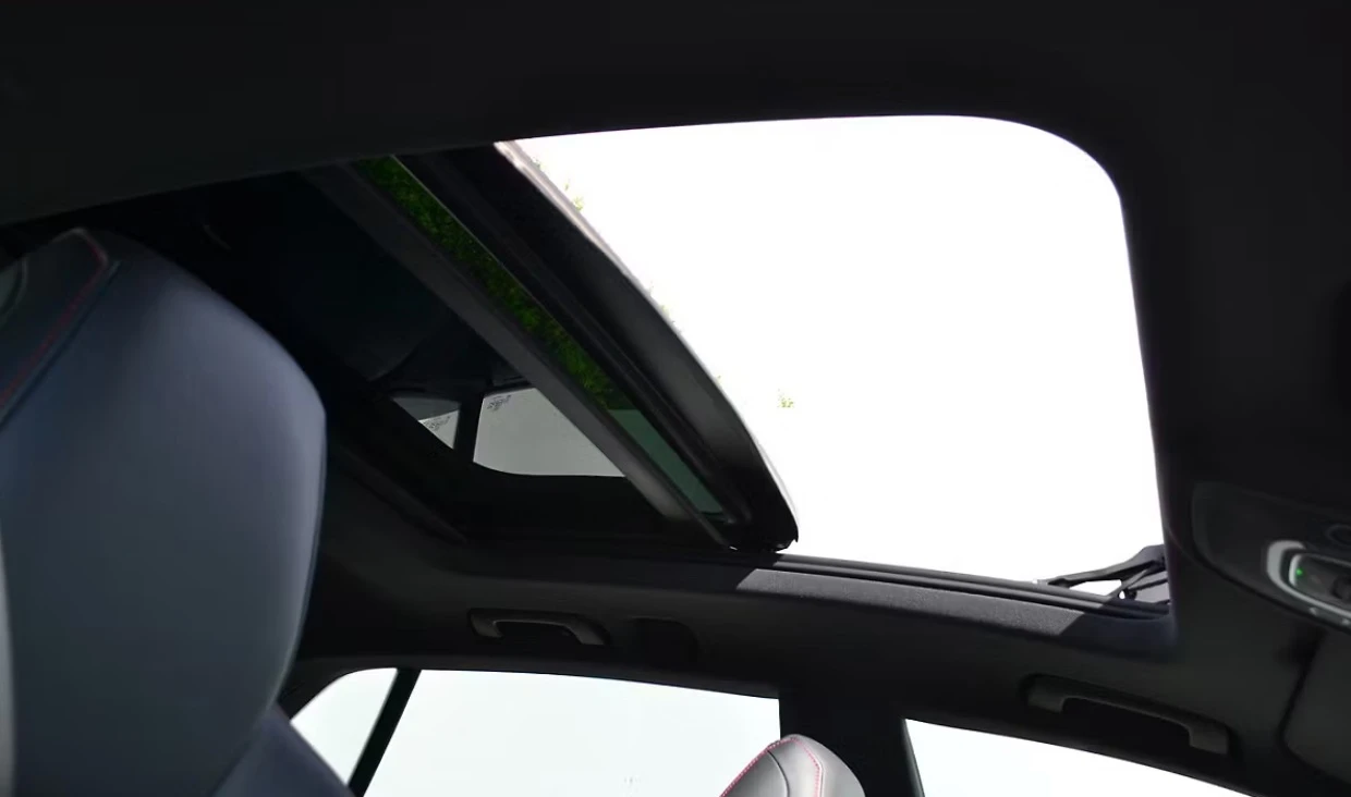 Audi RSQ8 4.0 TFSI V8 Quattro , снимка 7 - Автомобили и джипове - 54049291