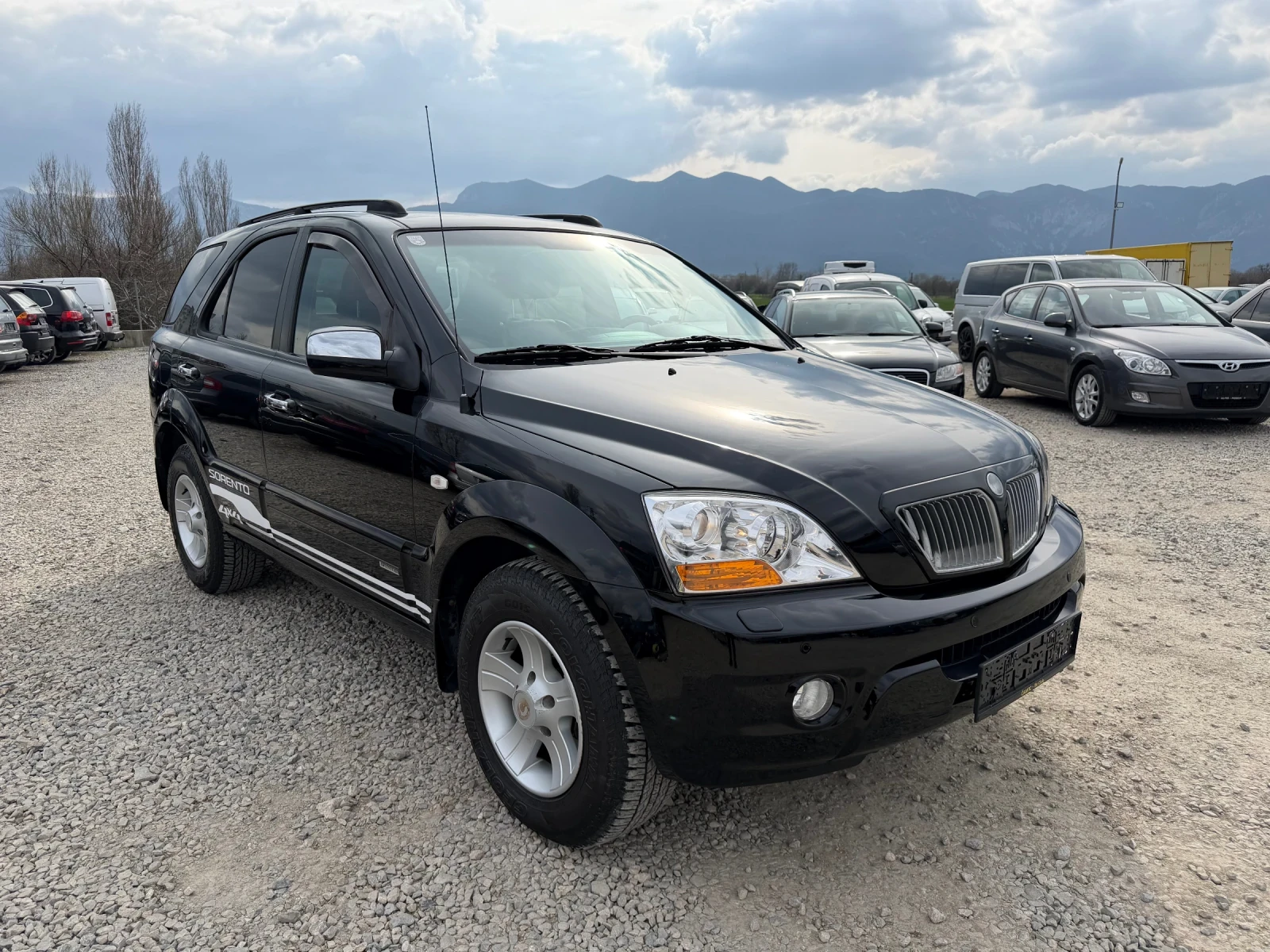 Kia Sorento 2.5CRDI-170PS-АВТОМАТИК, снимка 3 - Автомобили и джипове - 54260356