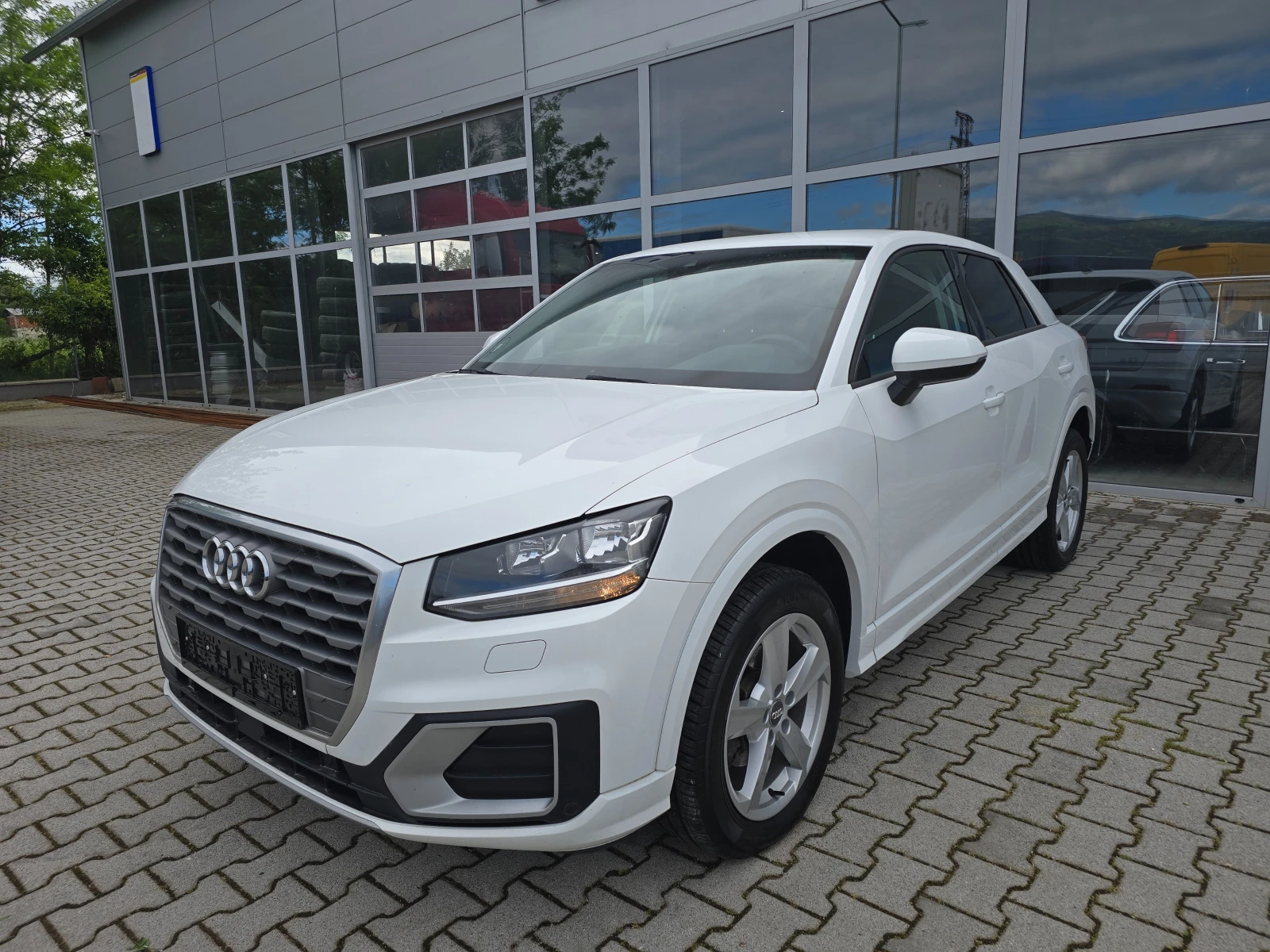 Audi Q2 S-line* * S-tronic* * , снимка 5 - Автомобили и джипове - 54584043