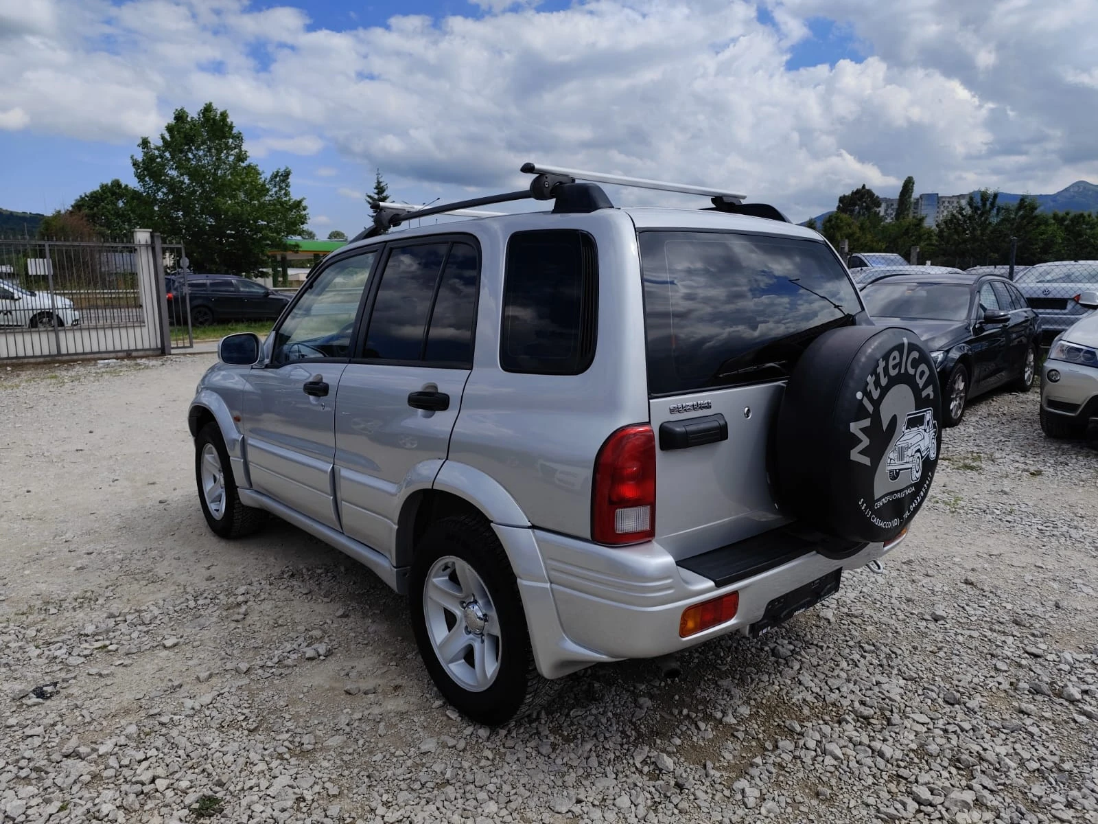 Suzuki Grand vitara 2.0 Бензин Газ Италия, снимка 8 - Автомобили и джипове - 54834848