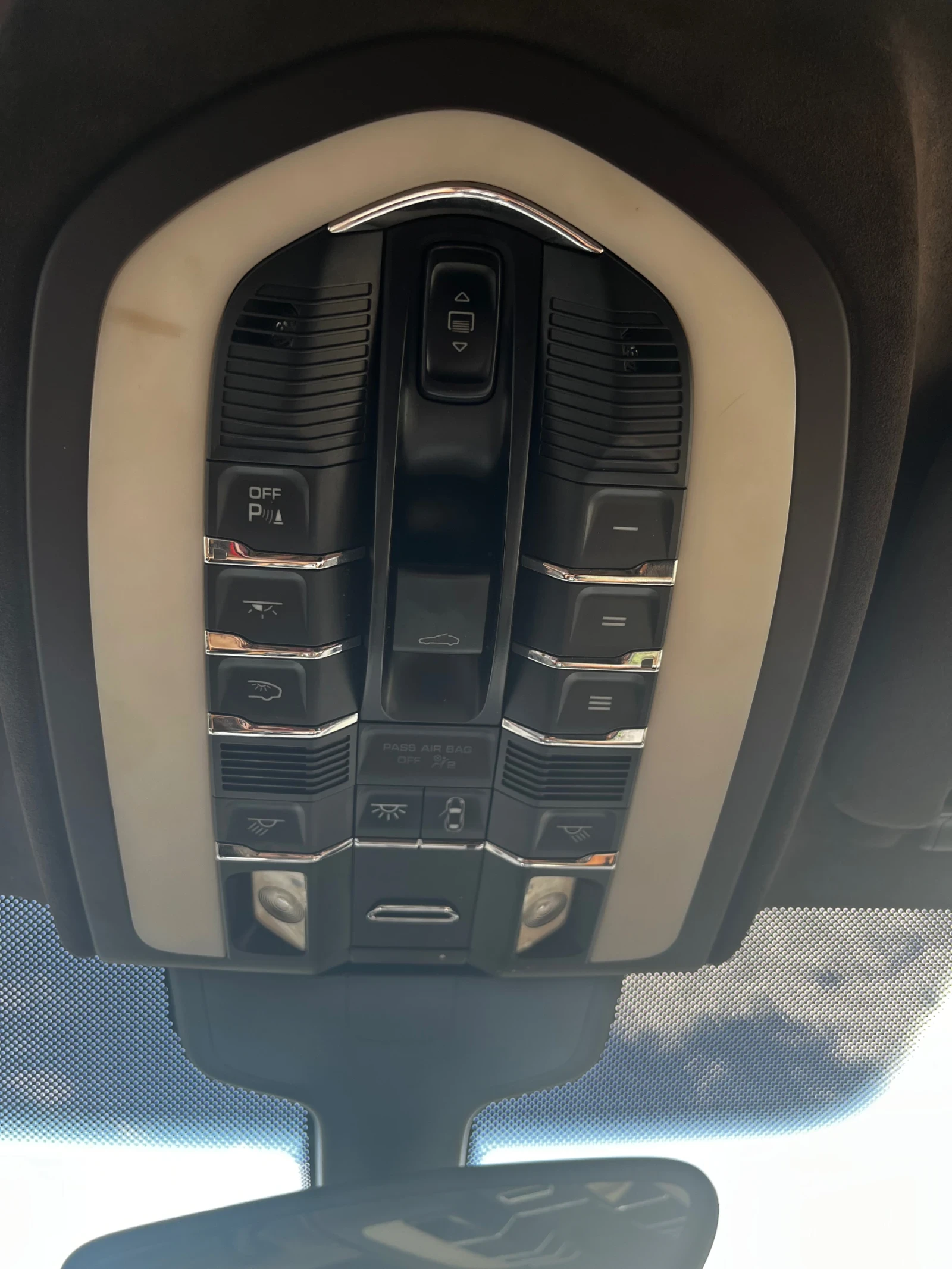 Porsche Cayenne Turbo, снимка 11 - Автомобили и джипове - 55234934