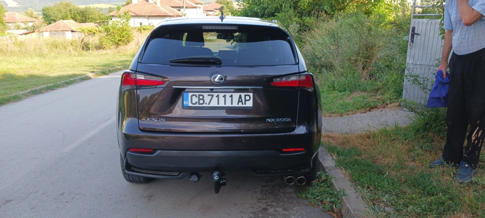 Lexus NX 300h Hybrid , снимка 16 - Автомобили и джипове - 55389763