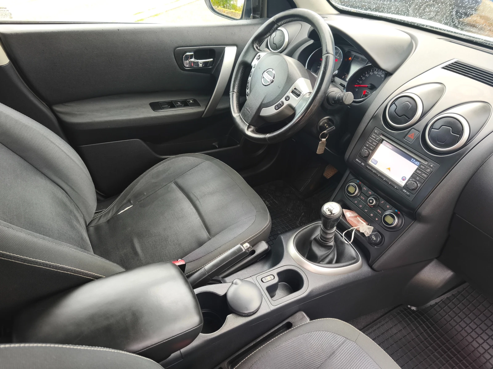 Nissan Qashqai 1.5dci 6c.k* NAVI* CAMERA* E5A, снимка 13 - Автомобили и джипове - 55672710