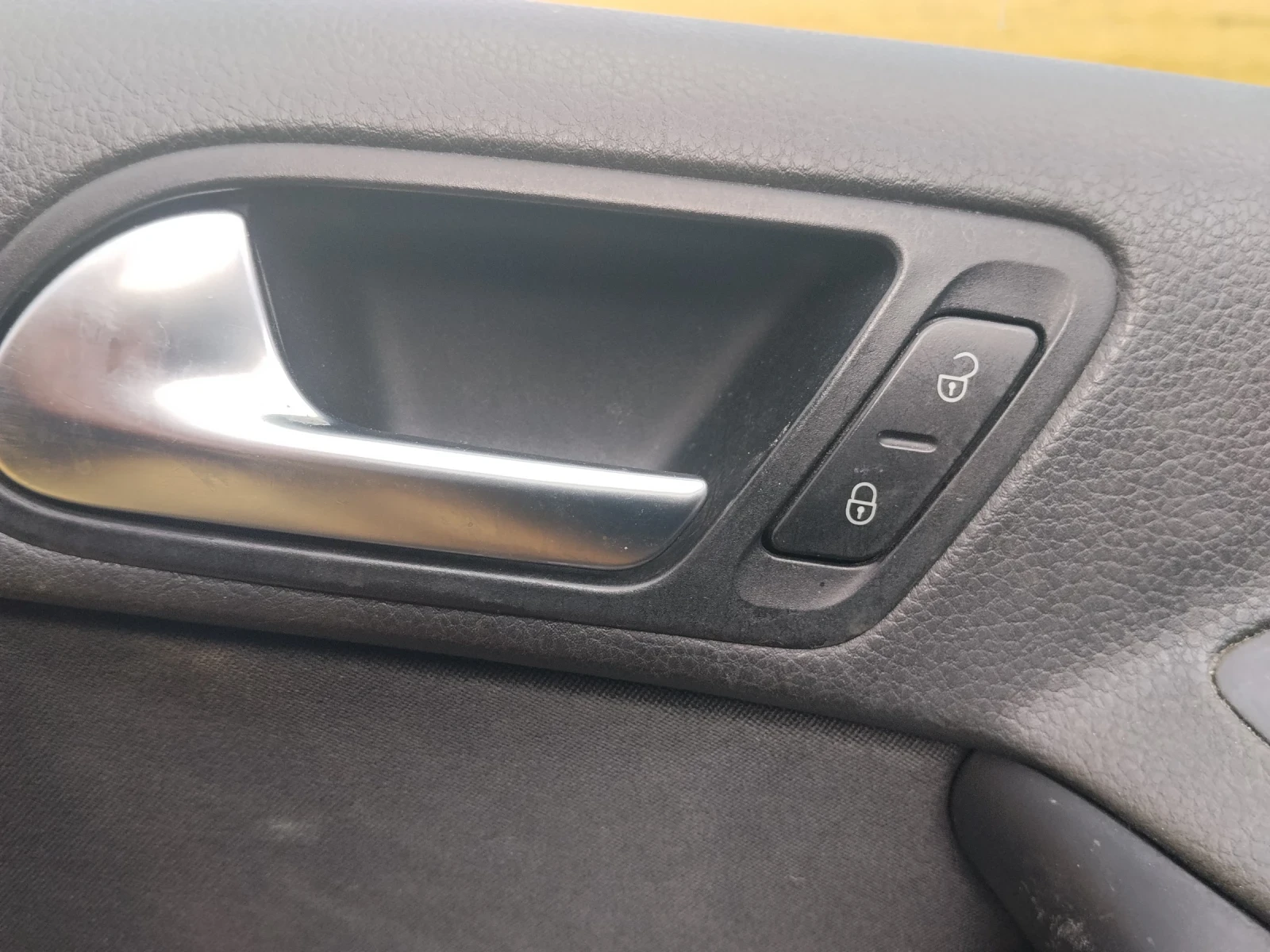 VW Tiguan, снимка 8 - Автомобили и джипове - 56012212