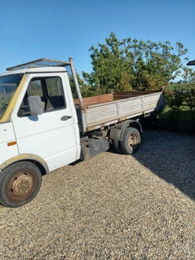 Iveco 35-8 Тристаен Самосвал, снимка 4