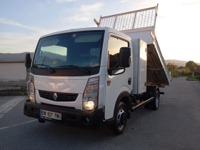 ������ Renault Maxity