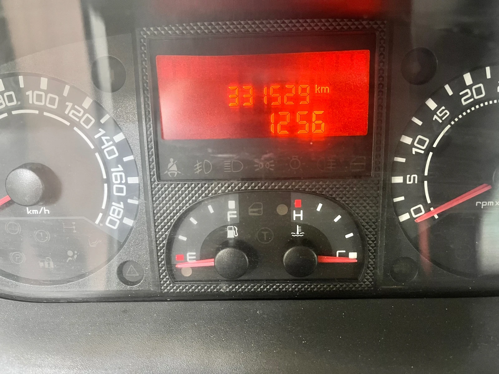 Iveco 35c18  - изображение 7