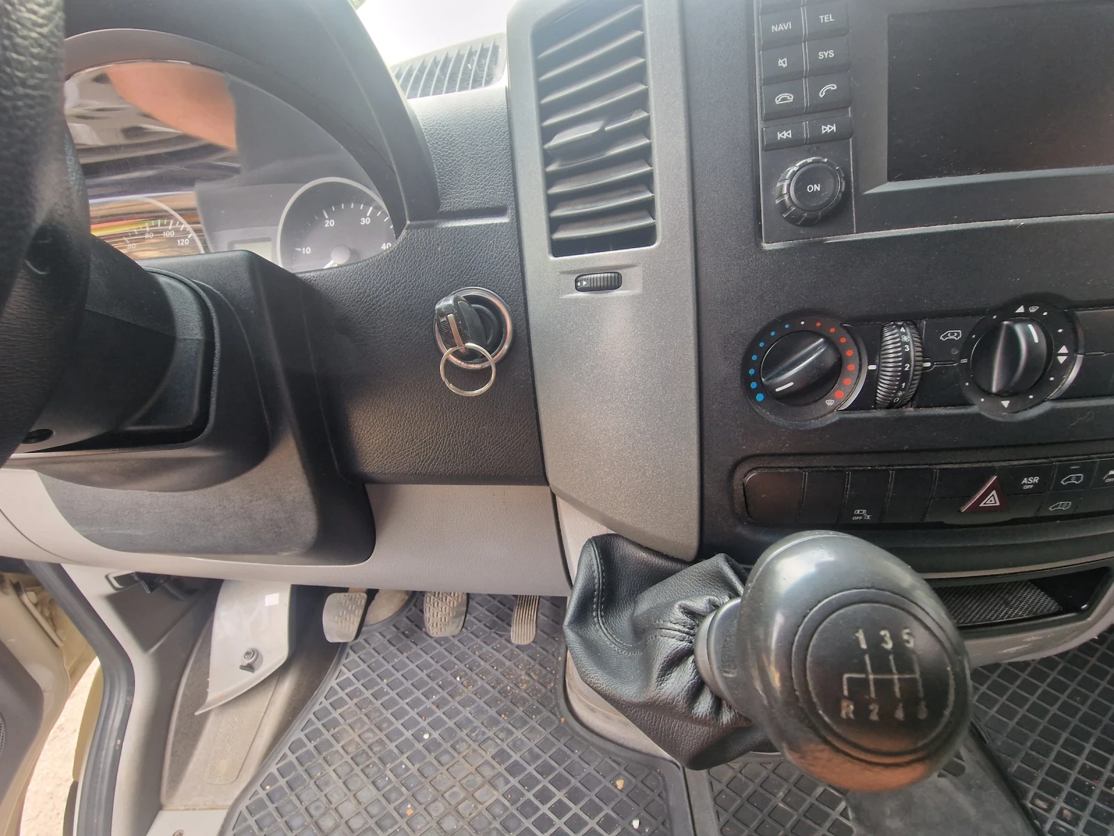 Mercedes-Benz 316 | Mobile.bg   7