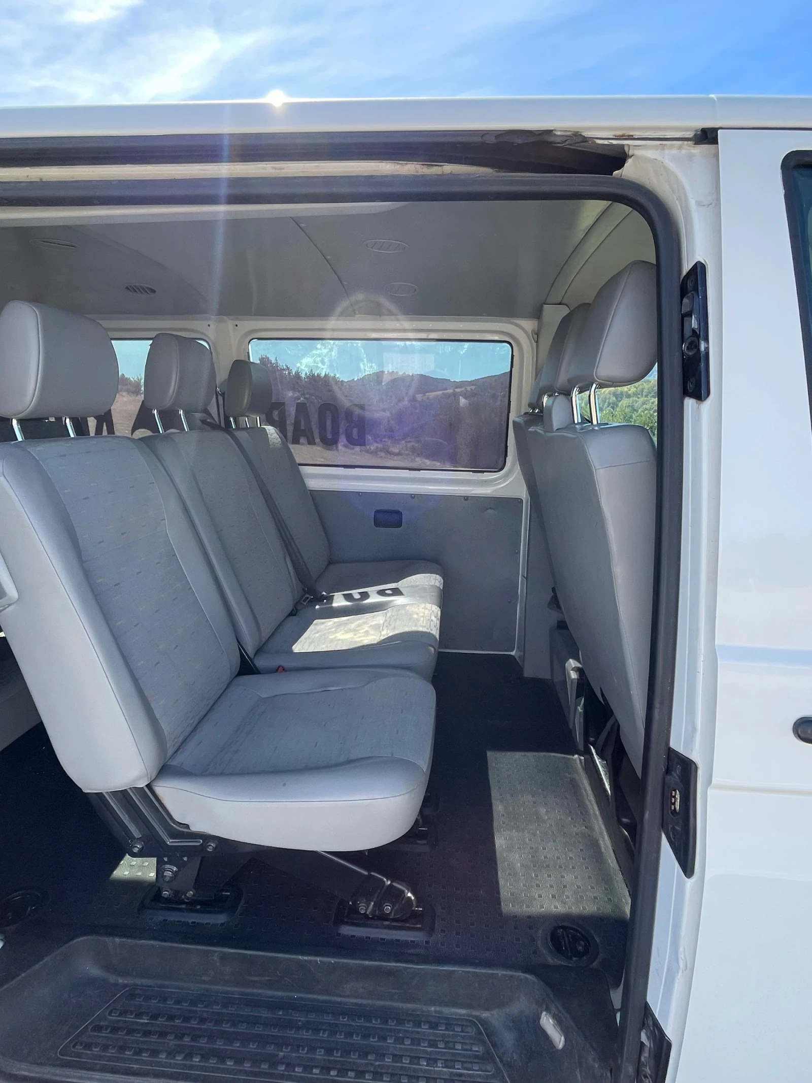 VW T5, снимка 11 - Бусове и автобуси - 56327470