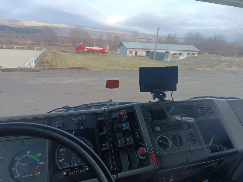 Volvo Fl, снимка 5 - Камиони - 53398963