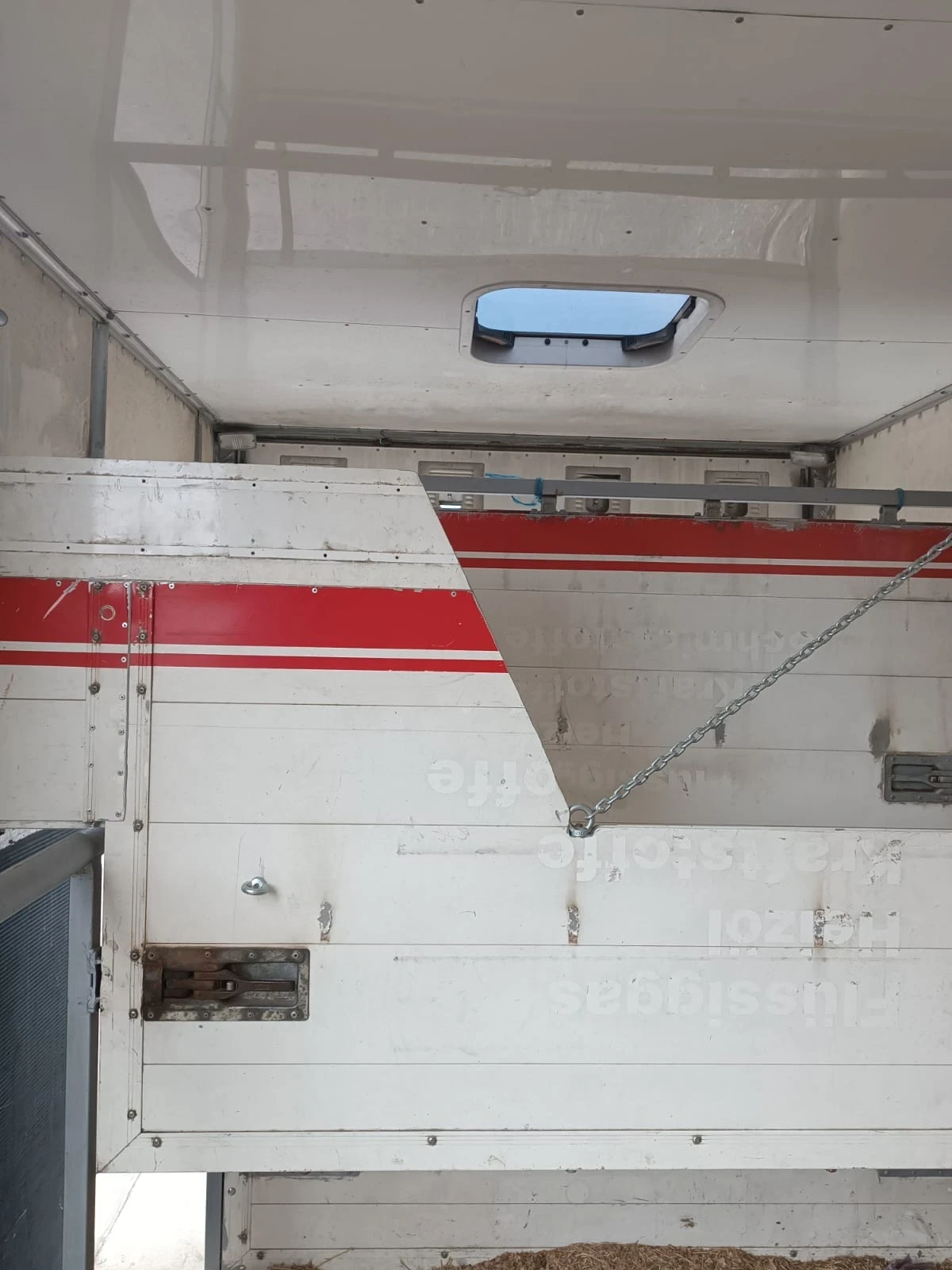 Volvo Fl  - изображение 10