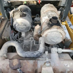 Мини челни товарачи Komatsu SK 714, снимка 9