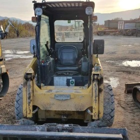 Челен товарач Komatsu SK 714, снимка 5