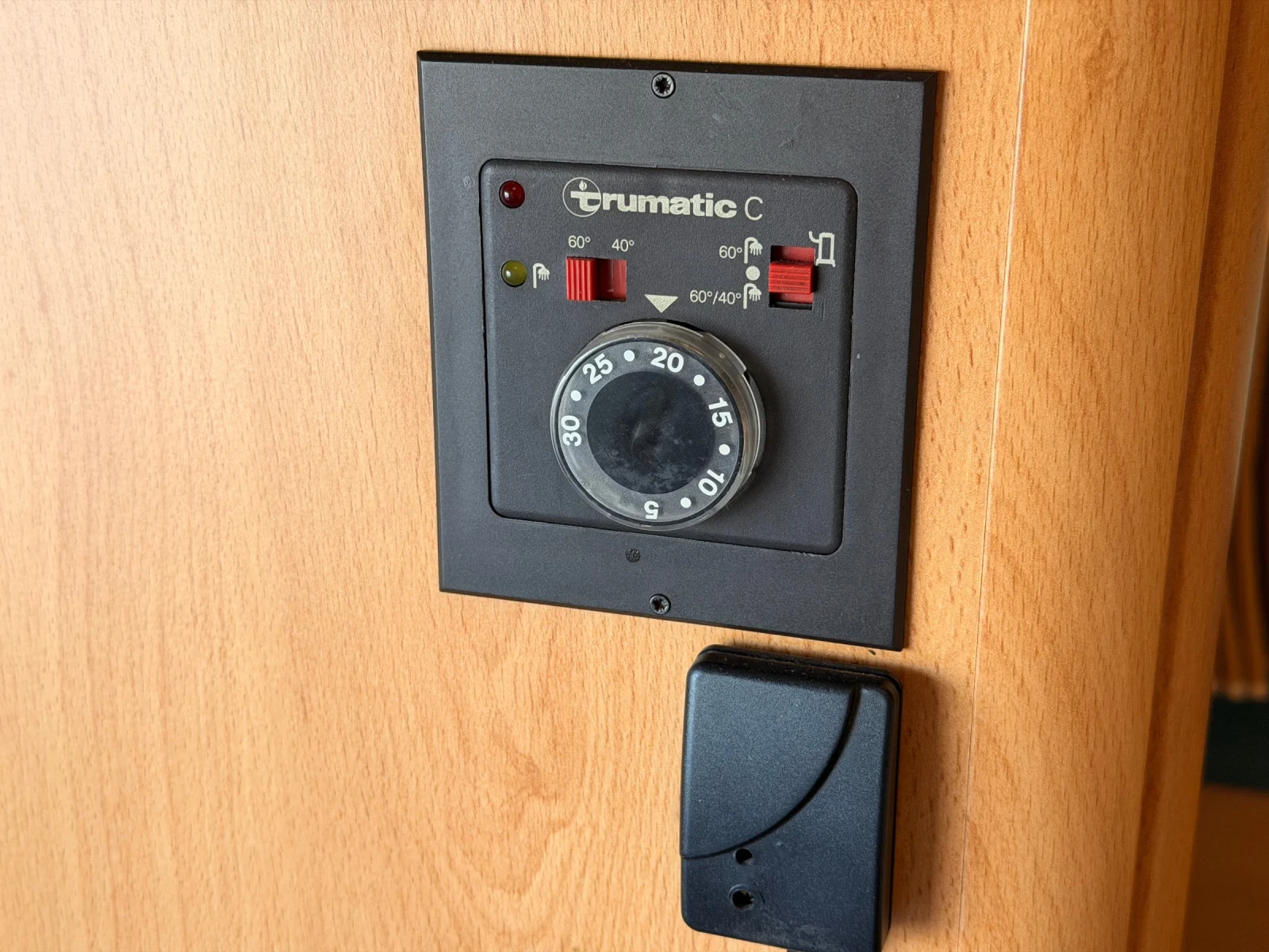 Кемпер Fiat KNAUS, снимка 15 - Каравани и кемпери - 54138267