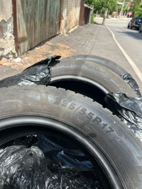 Гуми Всесезонни 225/55R17, снимка 2
