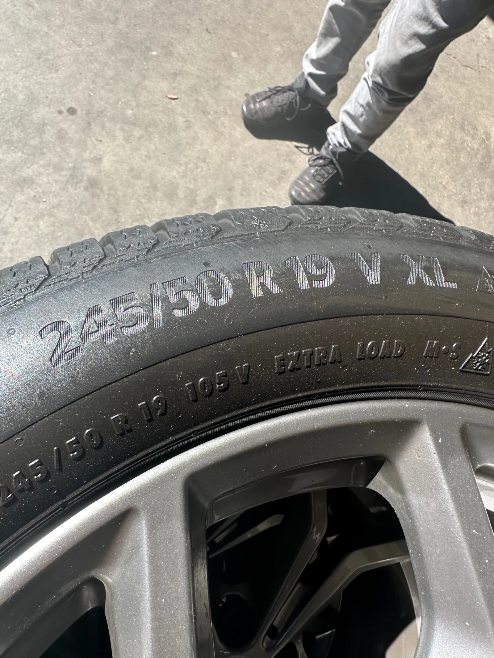 Гуми с джанти Continental 245/50R19, снимка 4 - Гуми и джанти - 56117607