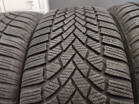 Гуми Зимни 225/60R17, снимка 2 - Гуми и джанти - 44729822