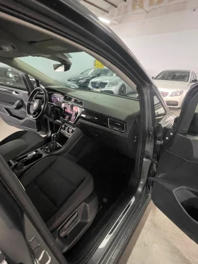 VW Touran 2.0TDI/Rline/SOUND/DIGITAL/LED ADAPTIV/ОБСЛУЖЕНА/Ф, снимка 13