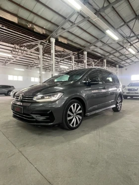 VW Touran 2.0TDI/Rline/SOUND/DIGITAL/LED ADAPTIV/ОБСЛУЖЕНА/Ф, снимка 2