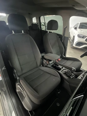 VW Touran 2.0TDI/Rline/SOUND/DIGITAL/LED ADAPTIV/ОБСЛУЖЕНА/Ф, снимка 14