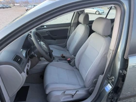 VW Golf 2.0 TDI Климатроник/Темпомат/Собствен лизинг, снимка 9