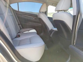 Lexus ES 300 2.5l H Base, снимка 10