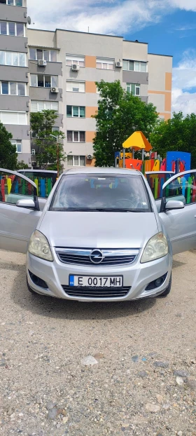 Opel Zafira B, снимка 1