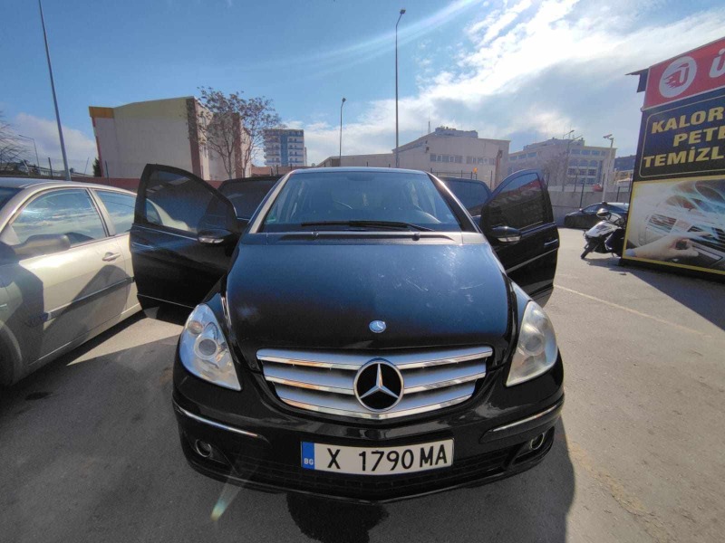 Mercedes-Benz B 200, снимка 1 - Автомобили и джипове - 45484517