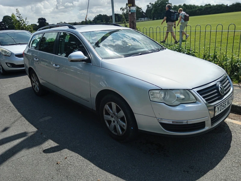 VW Passat 2.0tdi, снимка 1 - Автомобили и джипове - 47815648