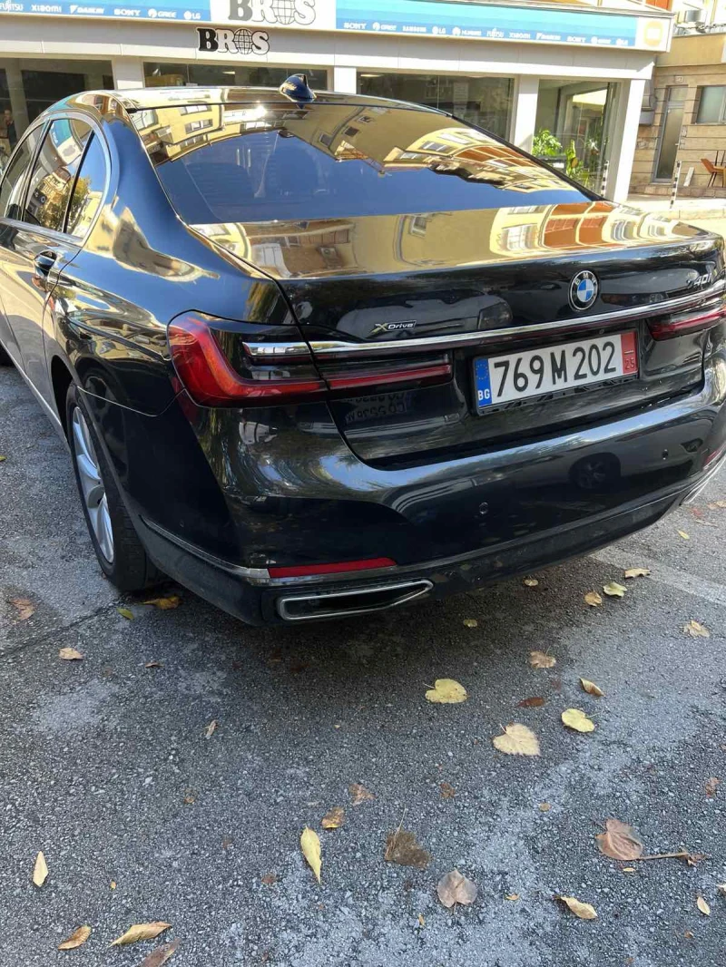 BMW 740 Li XDrive, Long, 3.0, снимка 13 - Автомобили и джипове - 48250551