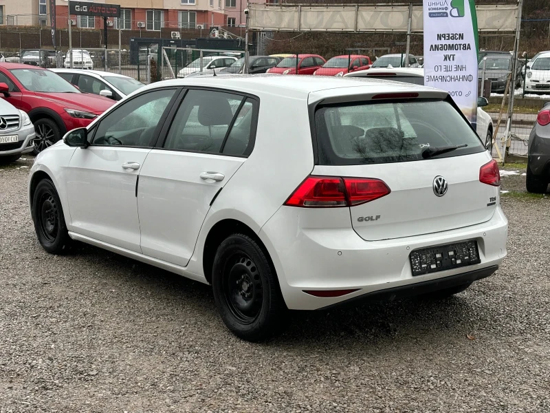 VW Golf 1.6TDI, снимка 4 - Автомобили и джипове - 48450977