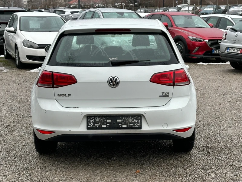 VW Golf 1.6TDI, снимка 5 - Автомобили и джипове - 48450977