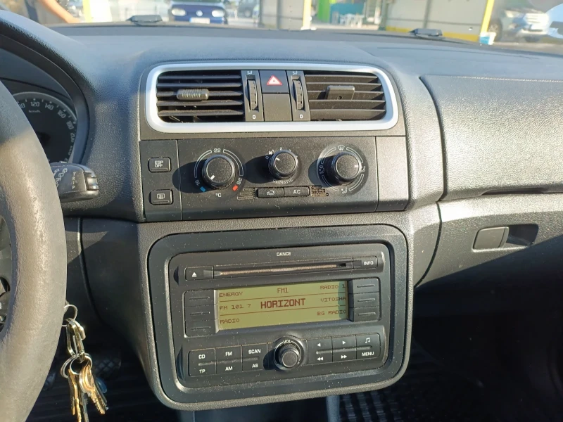 Skoda Fabia 1, 4TDI 80к.с., снимка 8 - Автомобили и джипове - 52679731